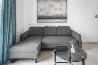 Stylish 1-Bed Flat at Jtower - 7