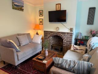 Charming Cottage with Garden in Historic Old Town - 5