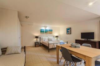 Mani's Aura Seaside-Enchanting Stone Gem - 7