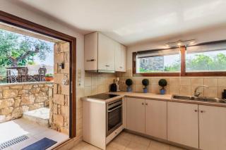 Mani's Aura Seaside-Enchanting Stone Gem - 3