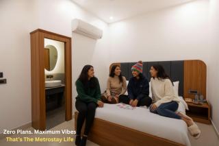 Metro POD Hotel at New Delhi Metro & Railway Station - 5