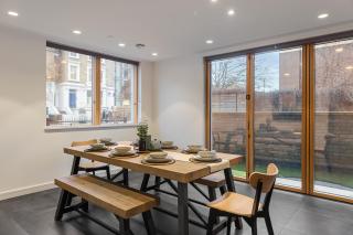 Modern 4-bd Fulham House by West Brompton Station - 7