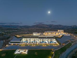 La Grande Vue-Private hilltop villas with private pools - 0