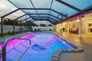 Polish Palace South Villa - 9