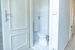 Stylish 1BR Apartment in Vienna, City Center - 4