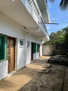 Coast comfort service lounge - 1