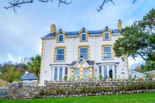 The Retreat - 5 Bedroom House - Horton - 0