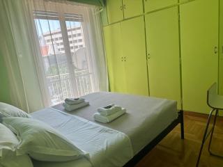 Urban Acropolis Apartment With Fast internet - 3