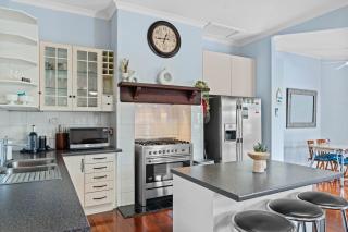 South Freo Bungalow - Hidden Spa Bath - 4