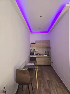 Studio Groundfloor Apartment - 8