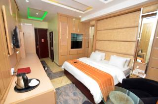 Chinbell Luxury Hotel & Suites - 5