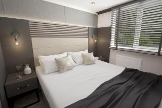 The Hideaway Sleeps 6 at Thurston Manor Park - 6