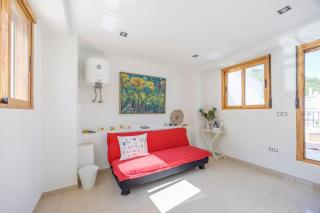 Gatova Sunset Retreat - 8