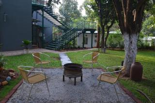 Under the Tamarind - 9