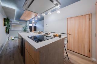蝶 プレイルーム家族で楽しめるお部屋 手作りの和風のお部屋で疲れを癒す 11台のベッド 22名利用 - 9
