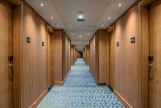 Hilton Geneva Hotel and Conference Centre - 6