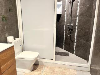 Agadir 2 Bedroom Apartment, Pool, WiFi, Parking - 4