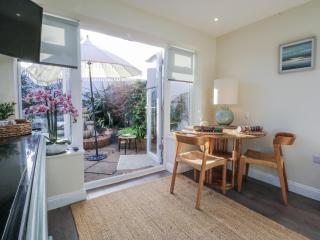 The Summerhouse - 6