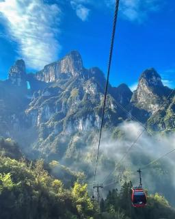 Zhangjiajie Twelve Warm Inn- 10-min Walk to Tianmen Cableway-Ticket Service-Free Laundry-Local Tea - 8