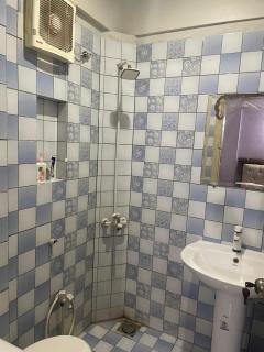 2 Bedroom 2 Bathroom Apartment - 9