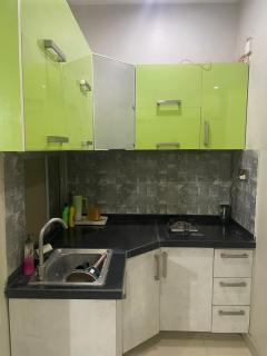 2 Bedroom 2 Bathroom Apartment - 8