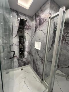 Presken Hotels @ Freedom Way, Lekki - 4