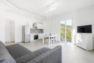 Hostdomus - Sunrise Sea View - Finale Ligure - 5