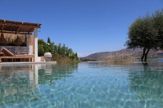 VILLA MULU Your Seafront Sanctuary Awaits - 7