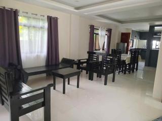 2BR Entire House with 1 Bath - 0