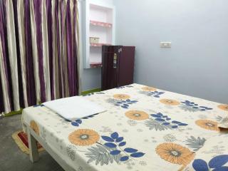 Shri Niwas Greh Ashraya - 8