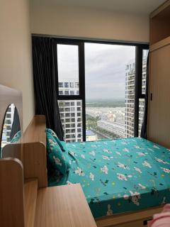 Fully Furnished 2 BEDROOM-2 BATHROOM Masteri Luxury Apartment - 5