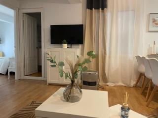 Apartamento Pelayo Playa y Centro - 7