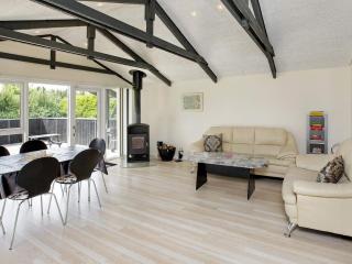 Tranquil Oasis near Golf Course-By Traum - Hals - 1