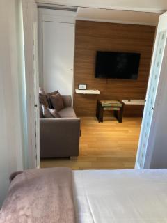 NELL GWYNN HOUSE - Charming One Bedroom Apartment - 3