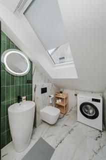 Chamber Luxury House - 1