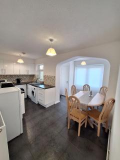 Stunning Home in Quiet Staffordshire Countryside - 9