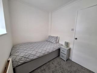 Stunning Home in Quiet Staffordshire Countryside - 6