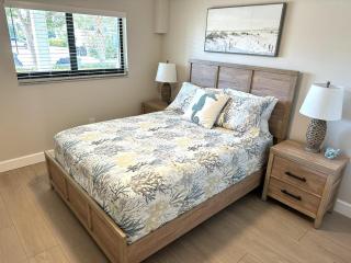 Mariner Pointe #1021 - 2