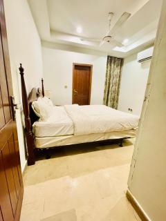 2Bedroom Apartment with lounge - 1