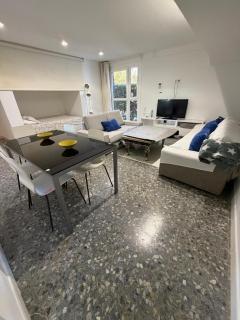 Apartamento con piscina cerca de Barcelona - 3