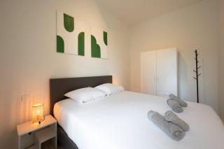 Modern Apartment with Private Terrace and Parking - 2