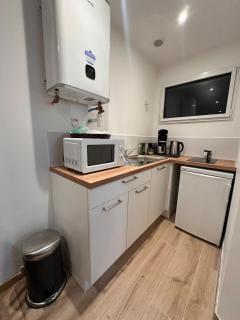 Refuge des voyageurs - studio neuf - Ancrage indépendant Rez de jardin - 6