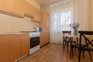 501 Чистая и уютная квартира в хорошем районе - 2