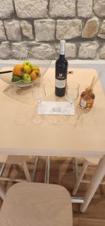 לוריא יוקרה בעתיקה - 1