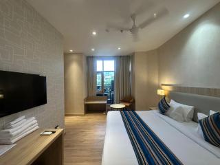 Bluestone Prime by The Cosy Hotels - 9