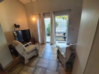 Guest house on Gillian UNIT 2 - 2