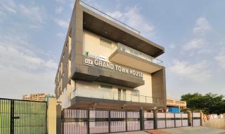 Treebo Grand Town House - 9