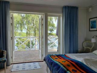 Archipelago Villa With Private Pier On Vindö - 6