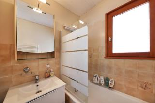 Hosted by Valentin - 2