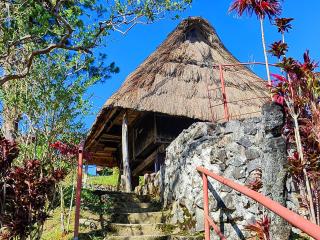 Hiwang Native House Inn & Viewdeck - 1